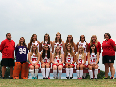 Members of the 2013 Wells College Field Hockey team pose for a photo on Photo Day.
