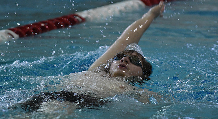 Men's Swimming Defeated By Utica College