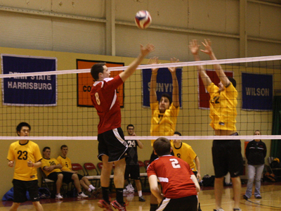 MEN'S VOLLEYBALL DROPS INAUGURAL MATCH TO SUNY IT