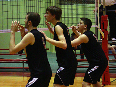 Men's Volleyball Swept In Season-Ending Matches