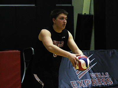 Men’s Volleyball Powers Past Polytechnic (N.Y.), 3-1