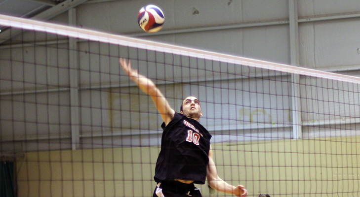 Farruggia Leads Men's Volleyball to Two League Victories
