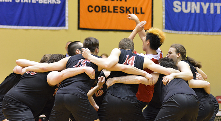 Men's Volleyball Swept By D'Youville In NEAC Semifinals