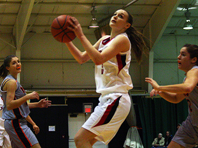 Women’s Basketball Moves Past Mustangs, 59-45