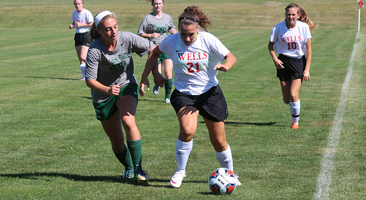 Women's Soccer Edged By SUNY Canton, 3-2