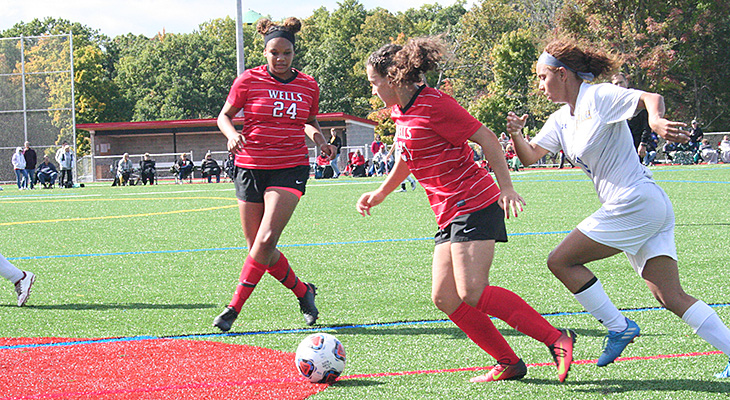 Seven-Goal Surge Leads To Women's Soccer Victory