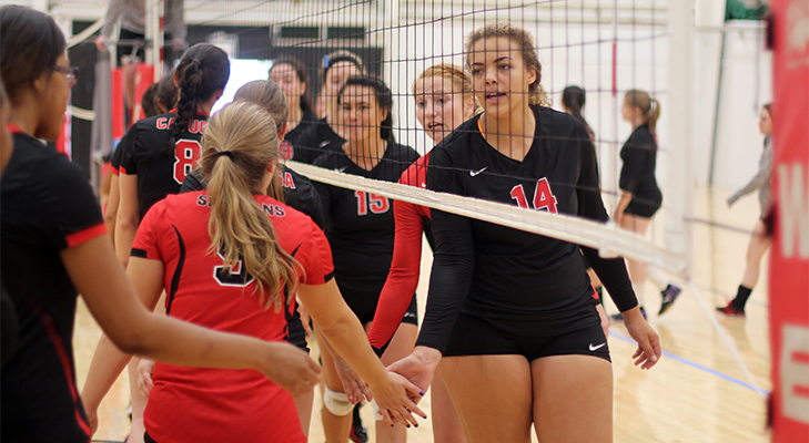Women's Volleyball Concludes NEAC Play With 3-0 Win