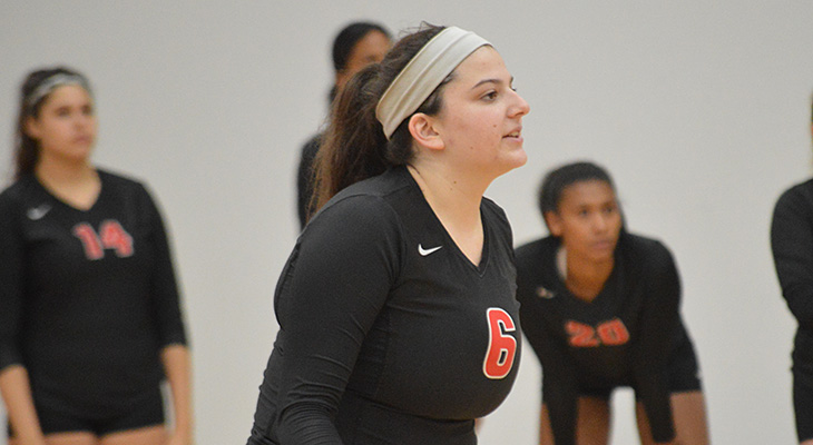Women's Volleyball Claims Four-Set Win At Oswego