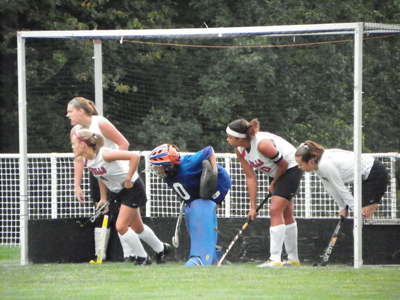 PRIDE HOLD ON TO DEFEAT WELLS FIELD HOCKEY