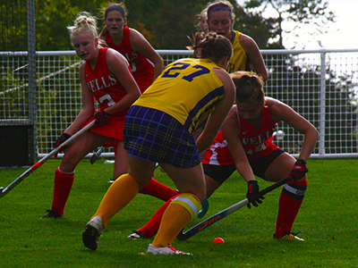 Field Hockey Collects Wild 1-0 Penalty Stroke Victory