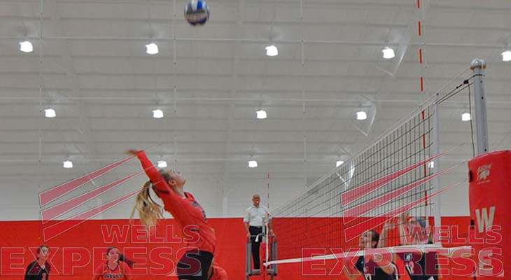 Women’s Volleyball Team Splits at Penn State