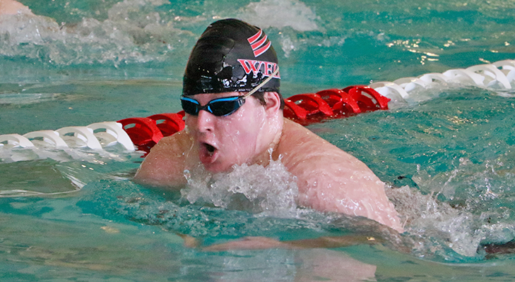 Men’s Swimming Team Finishes with 5 Top-3 Performances on Senior Day