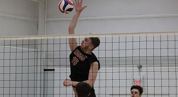 Historic Win As Men's Volleyball Defeats Fourth-Ranked Vassar