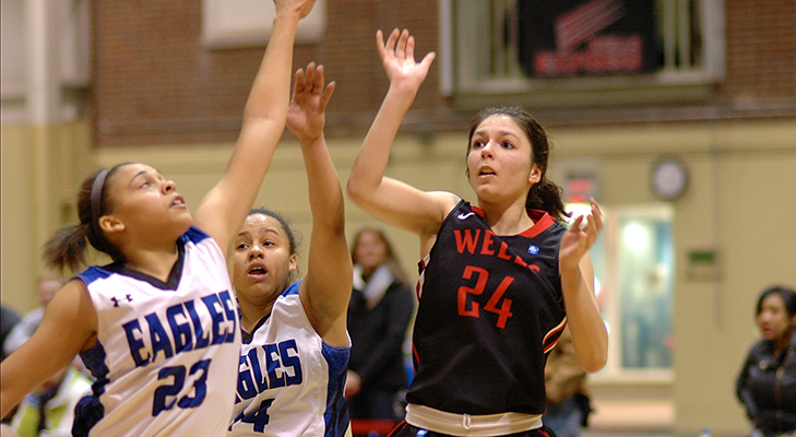 Women's Basketball Holds Off Hard-Charging Eagles, 73-66