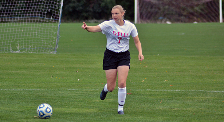 Women's Soccer Toppled By D'Youville, 5-1