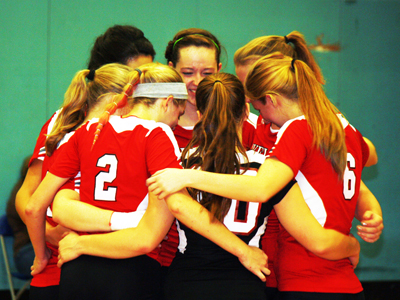Women’s Volleyball Competes At Ithaca Tournament