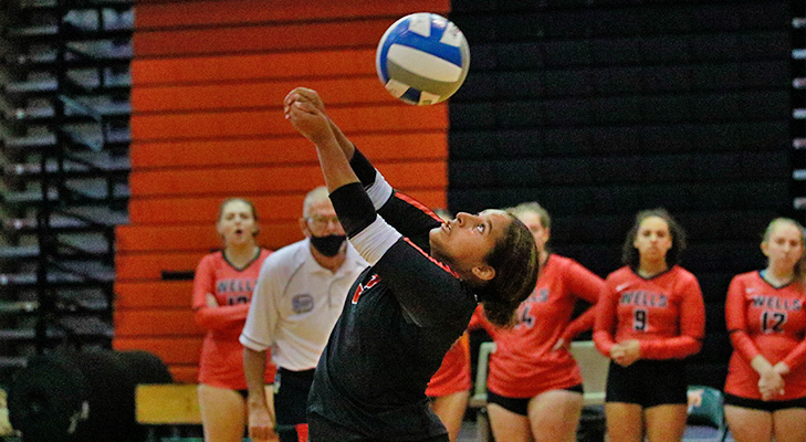 Women’s Volleyball Team Gets Road Conference Win in Record-Setting Day